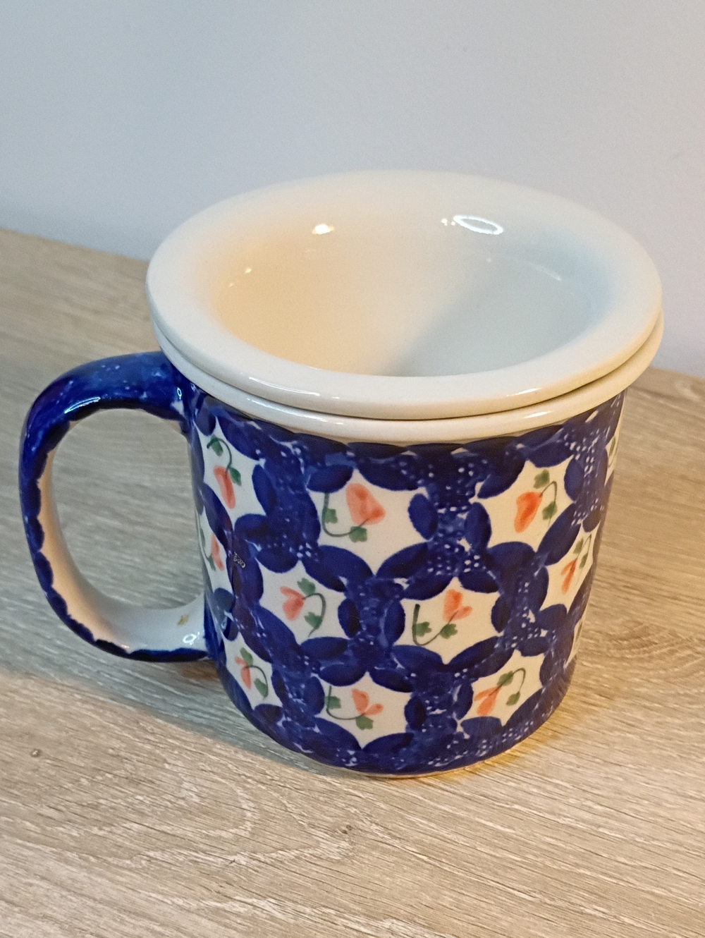 Polish Boleslaweic Floral Stoneware Hand Made Mug Tea Infuser